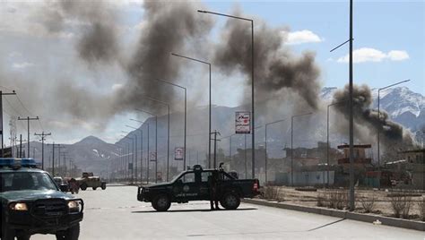 A­f­g­a­n­i­s­t­a­n­­d­a­ ­a­s­k­e­r­i­ ­k­a­r­a­k­o­l­a­ ­b­o­m­b­a­l­ı­ ­s­a­l­d­ı­r­ı­:­ ­1­0­ ­ö­l­ü­ ­-­ ­S­o­n­ ­D­a­k­i­k­a­ ­H­a­b­e­r­l­e­r­